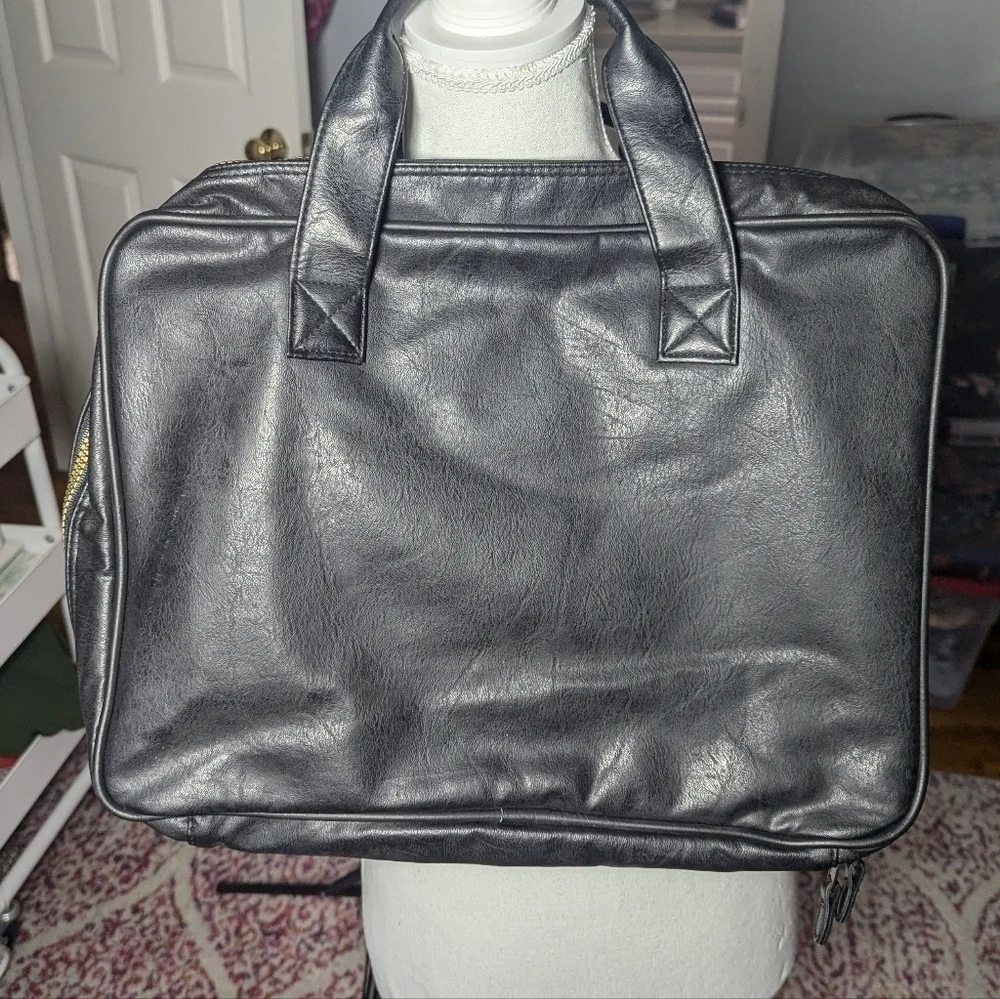 NWT highland collection Big ten mens basketball tournament leather bag